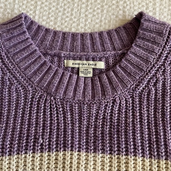 American Eagle Sweater - Picture 3 of 6